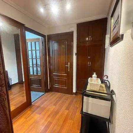 Goiz Etxea - Acogedor Piso En La Parte Antigua. *