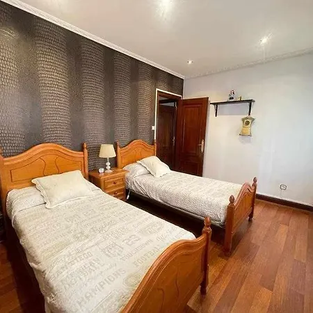 Goiz Etxea - Acogedor Piso En La Parte Antigua. Апартаменты Бермео